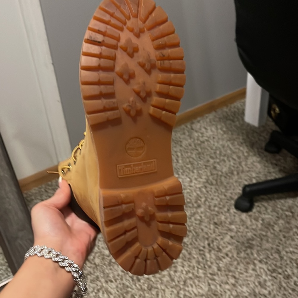Timbs - Picture 3 of 3